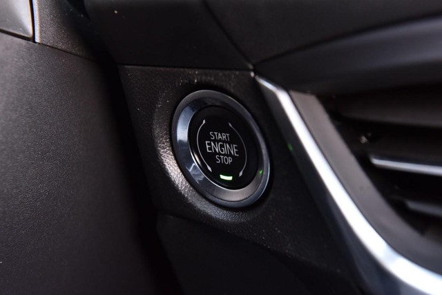 Buick Encore GX Vehicle Image 16