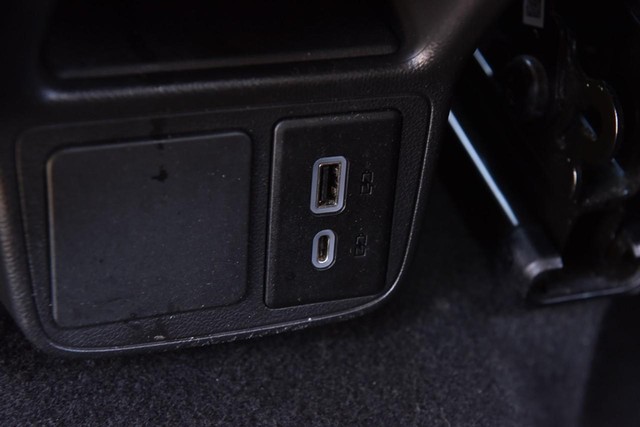 Buick Encore GX Vehicle Image 21