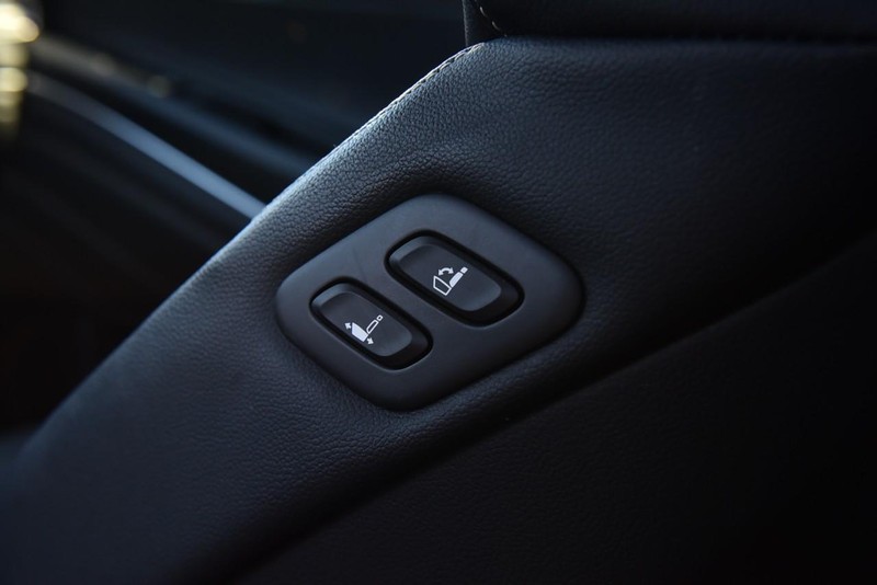 Genesis GV80 Vehicle Image 26