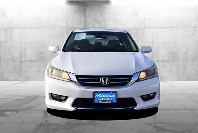 Honda Accord Sedan Vehicle Image 04