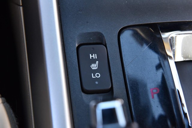 Honda Accord Sedan Vehicle Image 18