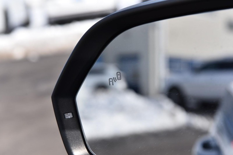 Volkswagen Atlas Cross Sport Vehicle Image 10