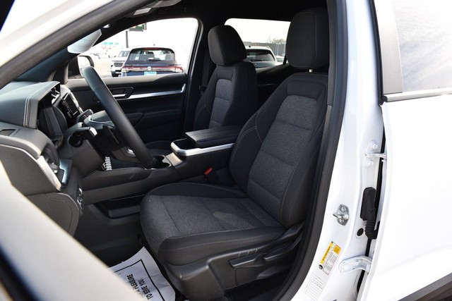 GMC Terrain Vehicle Image 18