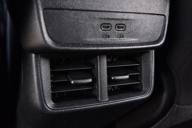 GMC Terrain Vehicle Image 21