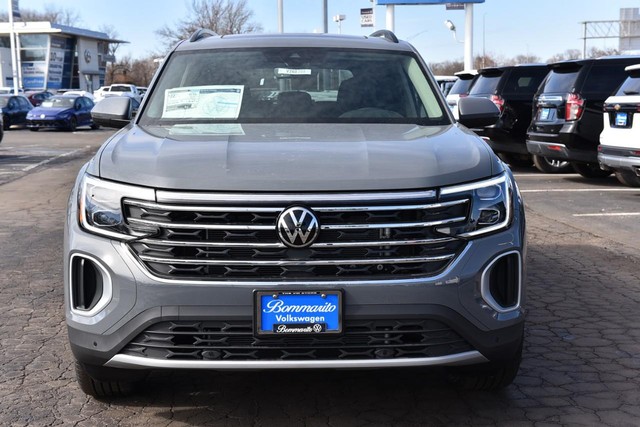 Volkswagen Atlas Vehicle Image 04