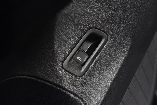 Volkswagen Atlas Vehicle Image 09