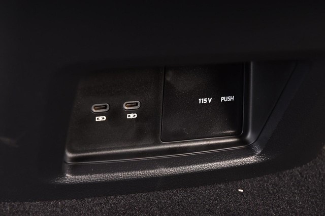 Volkswagen Atlas Vehicle Image 24