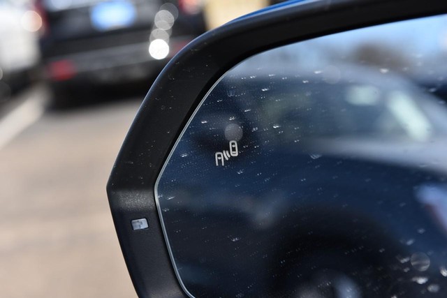 Volkswagen Atlas Vehicle Image 10