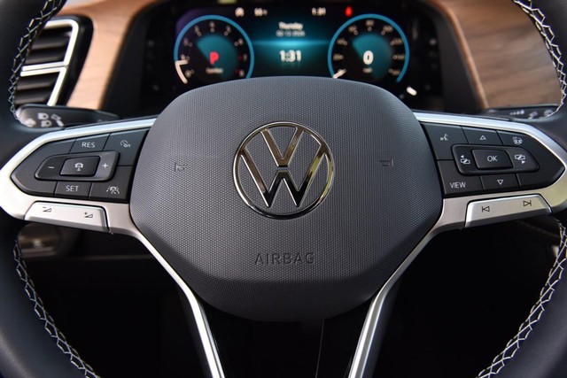 Volkswagen Atlas Vehicle Image 18