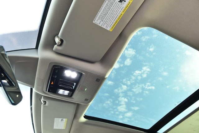 Volkswagen Atlas Vehicle Image 21