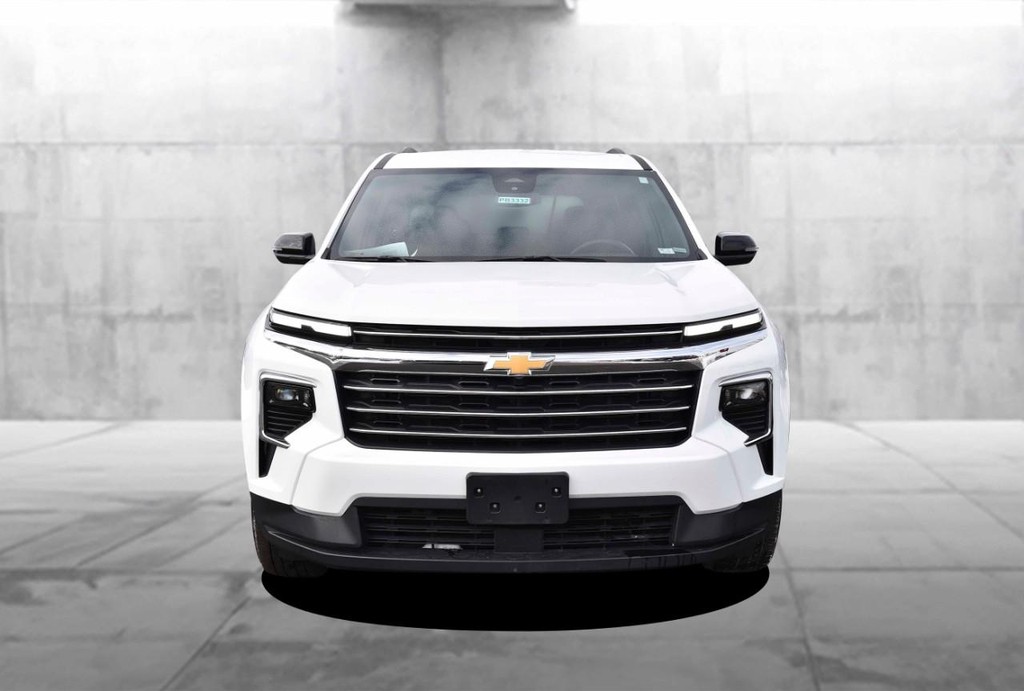 Chevrolet Traverse Vehicle Full-screen Gallery Image 4