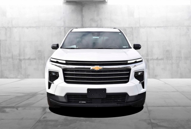 Chevrolet Traverse Vehicle Image 04
