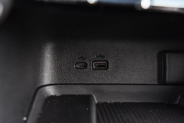 Chevrolet Traverse Vehicle Image 18