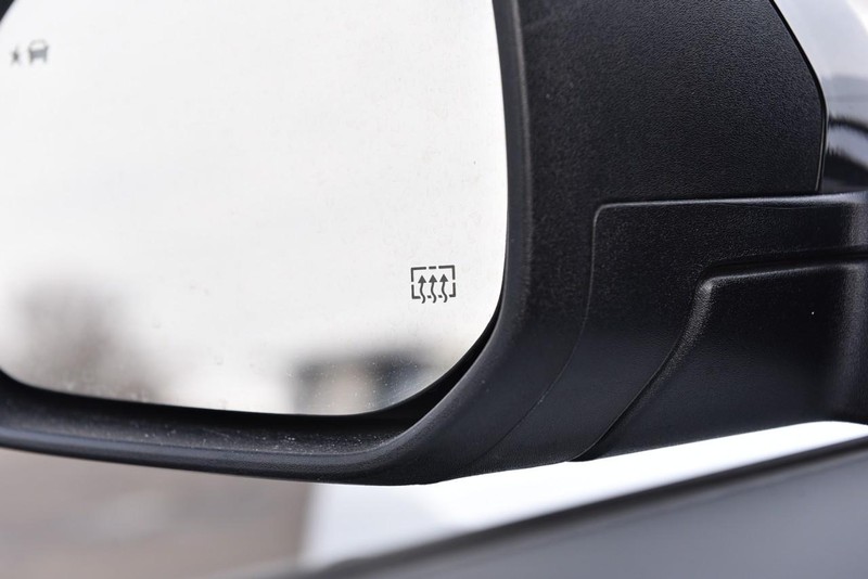 Chevrolet Traverse Vehicle Full-screen Gallery Image 10