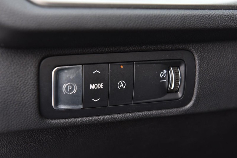 Chevrolet Traverse Vehicle Full-screen Gallery Image 12