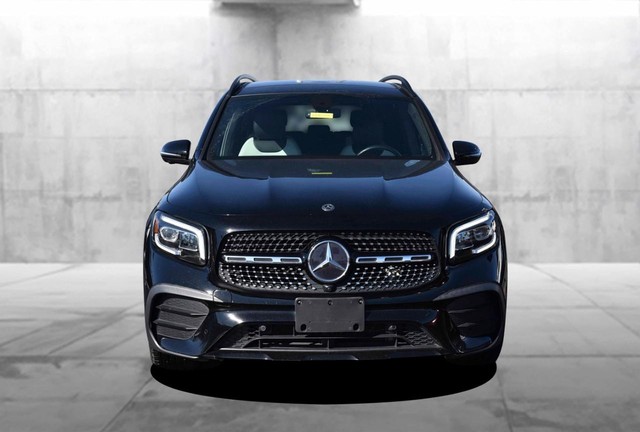 Mercedes-Benz GLB Vehicle Image 04