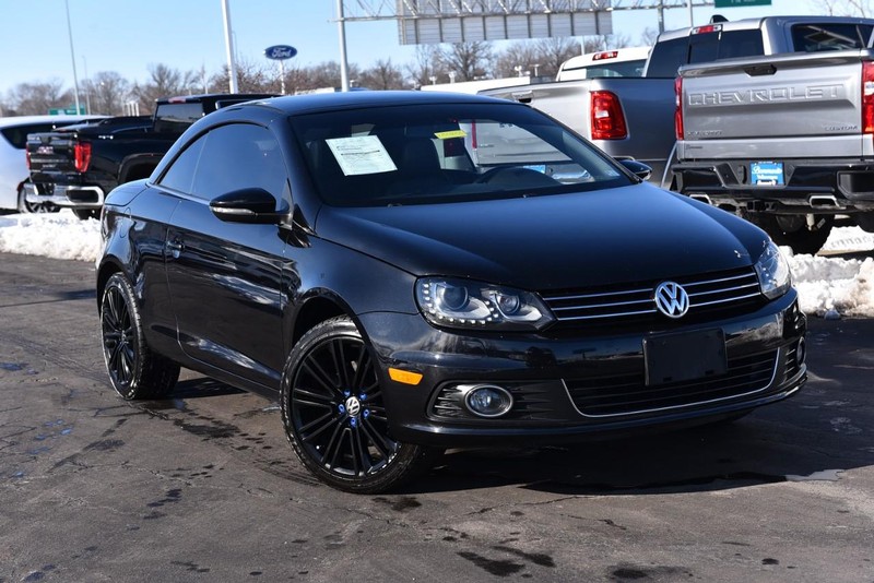 Volkswagen EOS Vehicle Image 02