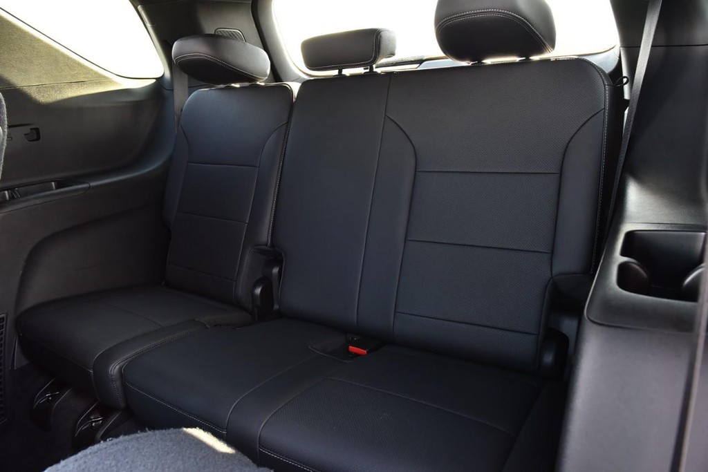 Chevrolet Traverse Vehicle Full-screen Gallery Image 26