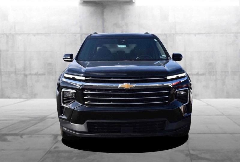 Chevrolet Traverse Vehicle Image 04