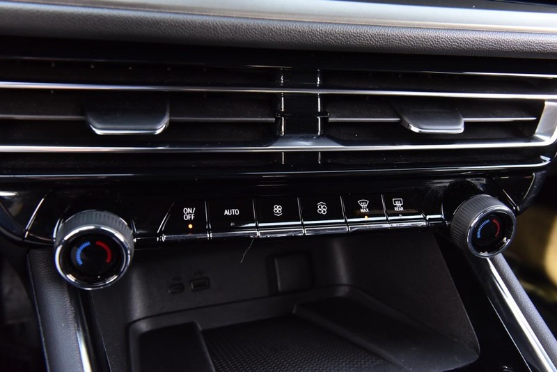 Chevrolet Traverse Vehicle Image 17