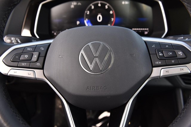 Volkswagen Jetta Vehicle Image 19