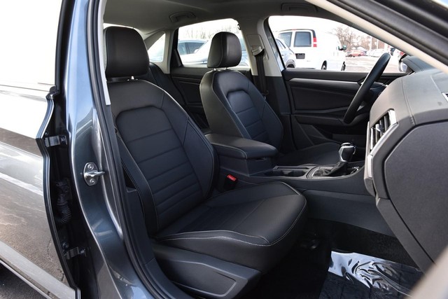 Volkswagen Jetta Vehicle Image 21