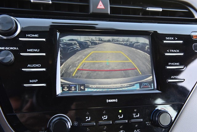 Toyota Camry Vehicle Image 12