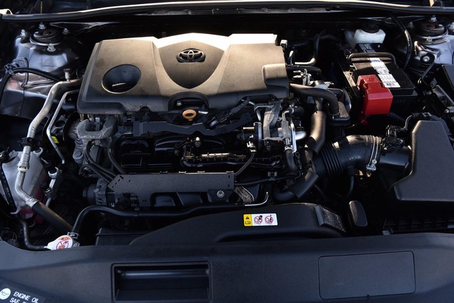 Toyota Camry Vehicle Image 22