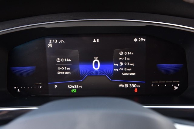 Volkswagen Tiguan Vehicle Image 12