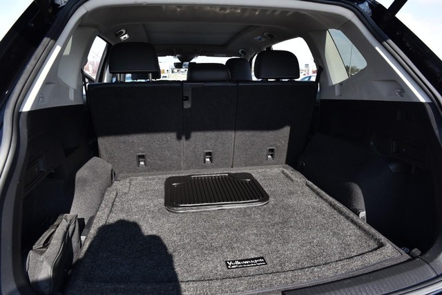 Volkswagen Tiguan Vehicle Image 26