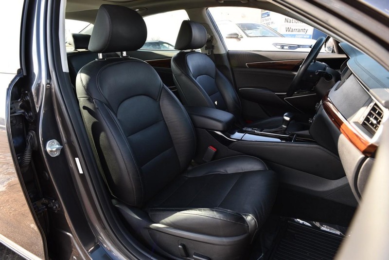 Kia Cadenza Vehicle Image 20