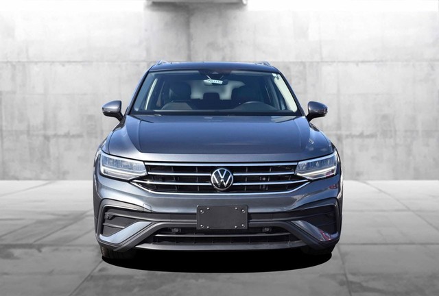 Volkswagen Tiguan Vehicle Image 04