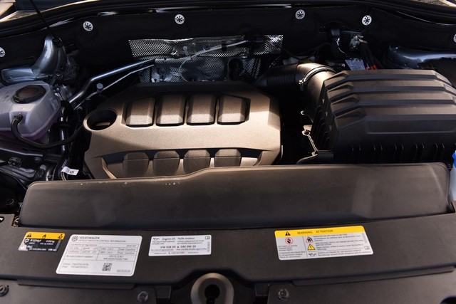 Volkswagen Atlas Cross Sport Vehicle Image 24