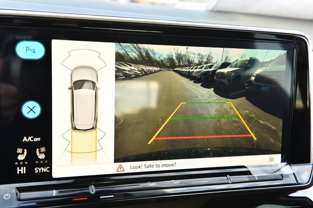 Volkswagen Atlas Vehicle Image 13