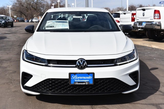 Volkswagen Jetta Vehicle Image 04