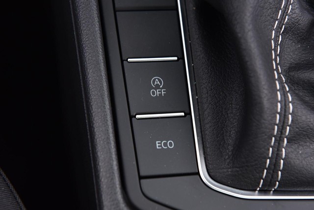 Volkswagen Jetta Vehicle Image 17