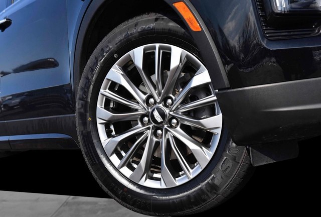 Cadillac XT4 Vehicle Image 03