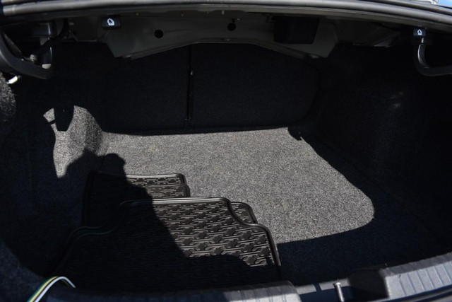 Volkswagen Jetta Vehicle Image 25