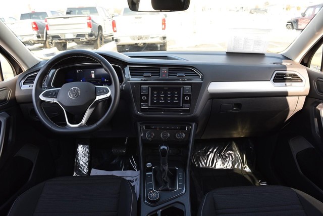 Volkswagen Tiguan Vehicle Image 07