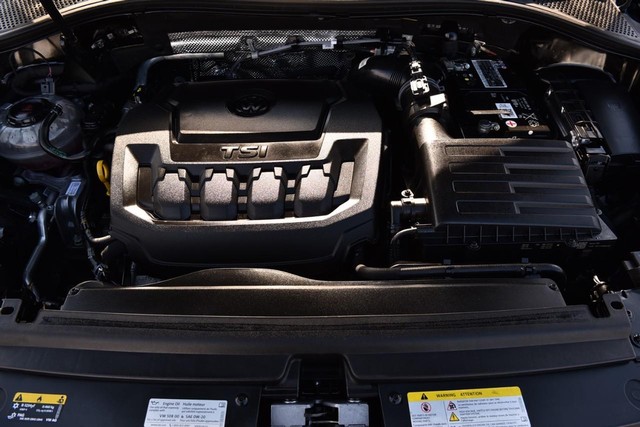 Volkswagen Tiguan Vehicle Image 23