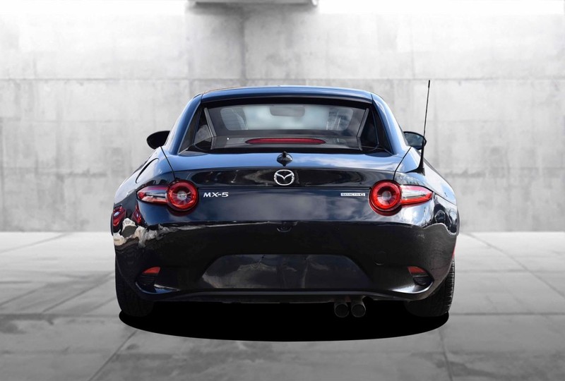 Mazda MX-5 Miata RF Vehicle Image 06