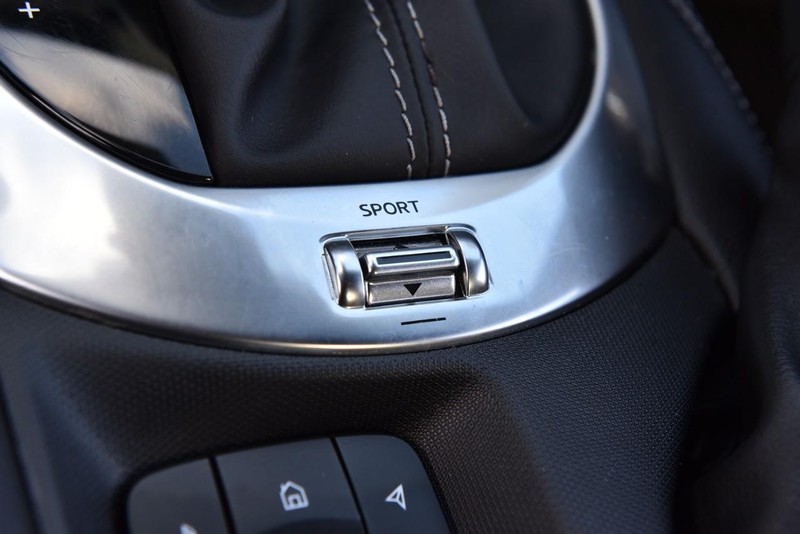 Mazda MX-5 Miata RF Vehicle Image 17