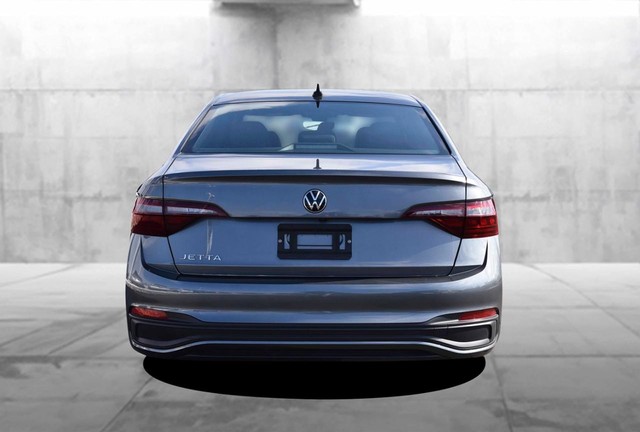 Volkswagen Jetta Vehicle Image 06