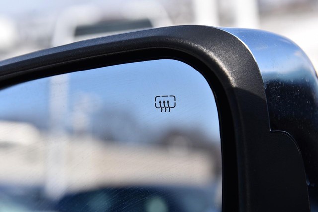 Jeep Grand Cherokee Vehicle Image 10