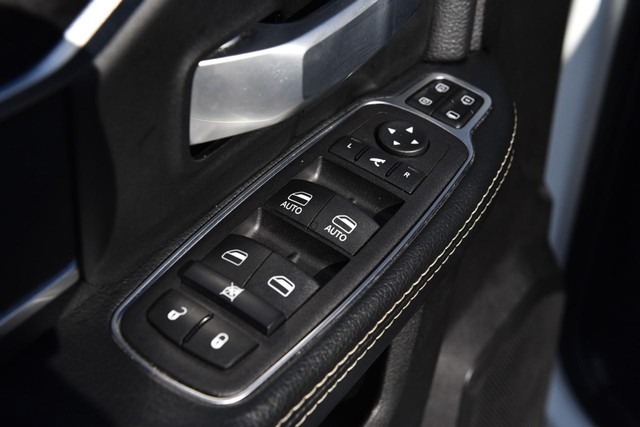 Ram 2500 Vehicle Image 09