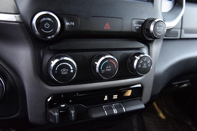 Ram 2500 Vehicle Image 16