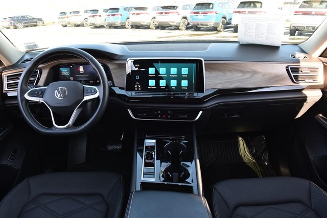 Volkswagen Atlas Vehicle Image 07