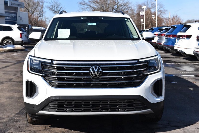 Volkswagen Atlas Vehicle Image 04