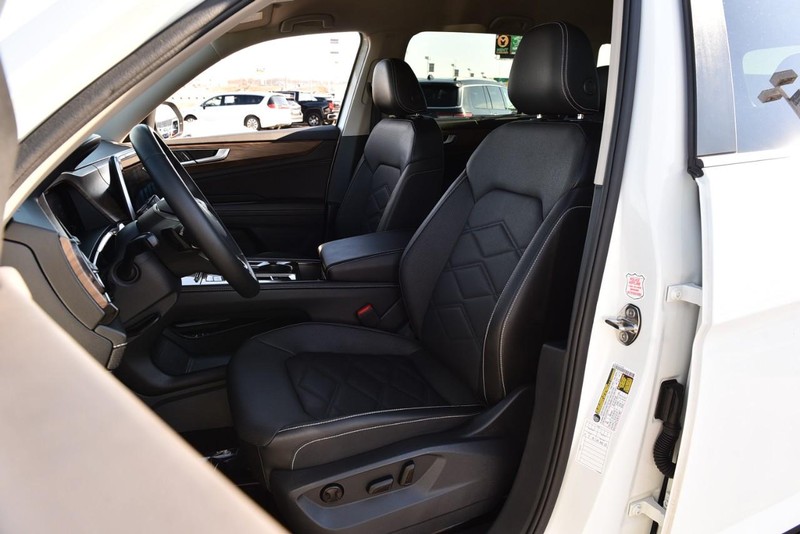 Volkswagen Atlas Vehicle Image 19