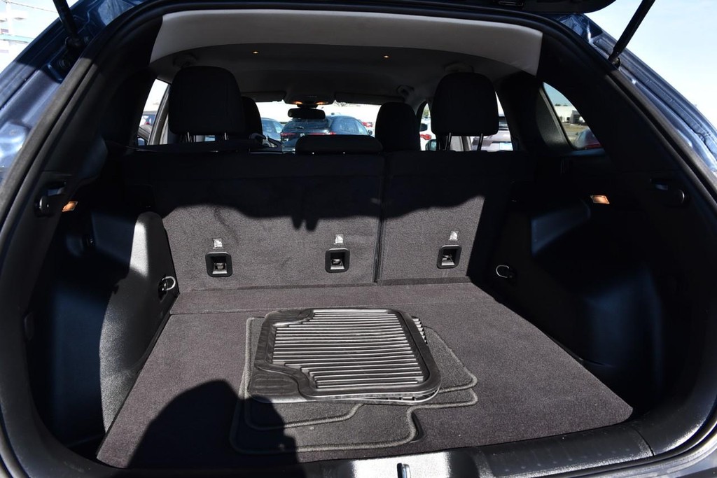 Jeep Cherokee Vehicle Full-screen Gallery Image 21